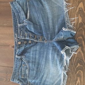 Universal Thread shorts